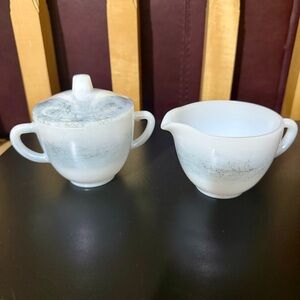 MCM Federal Glass Iridescent Drizzle Creamer & Sugar Set - Atomic Space Age